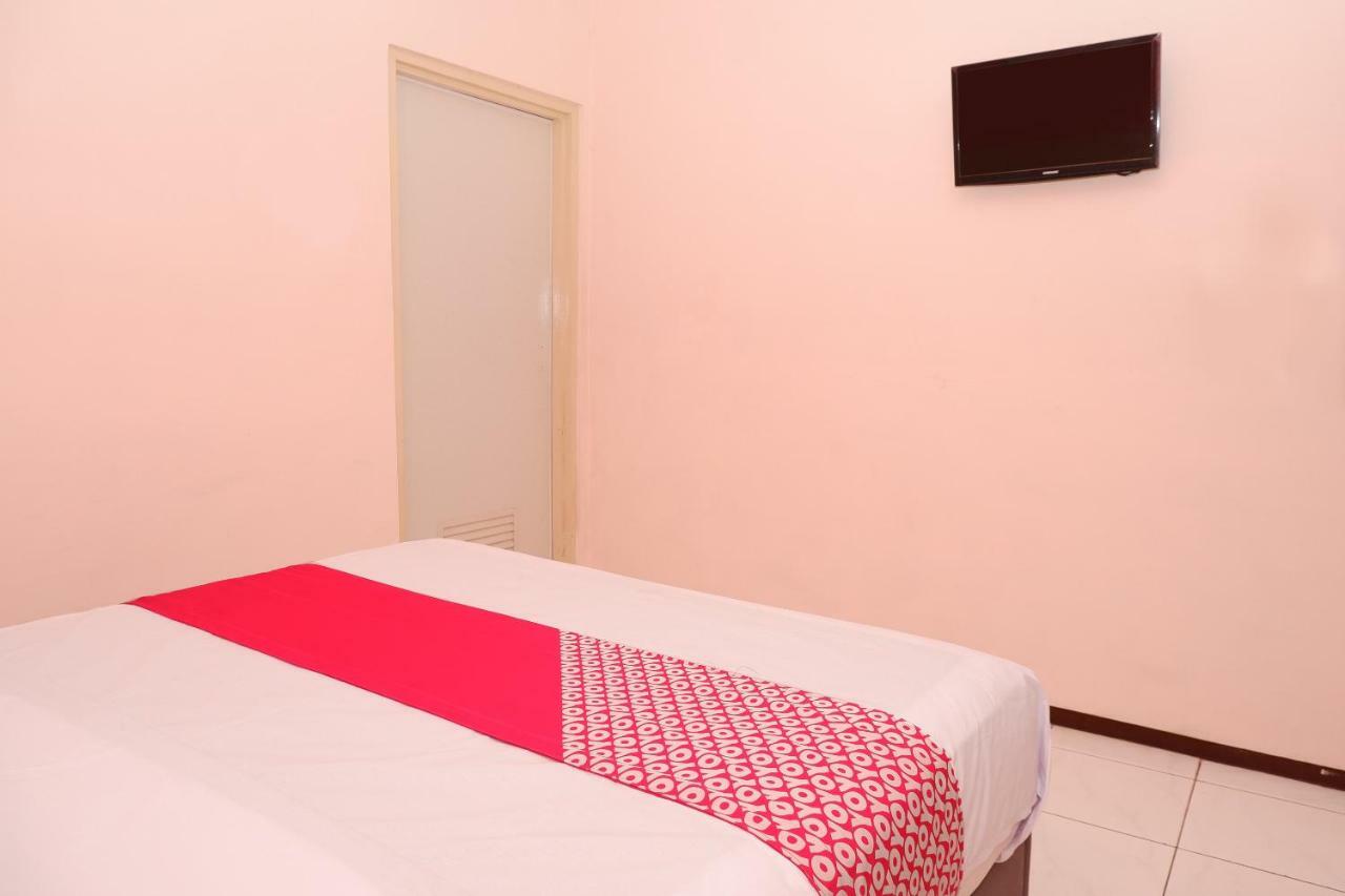 סמאראנג New Mira Hotel מראה חיצוני תמונה