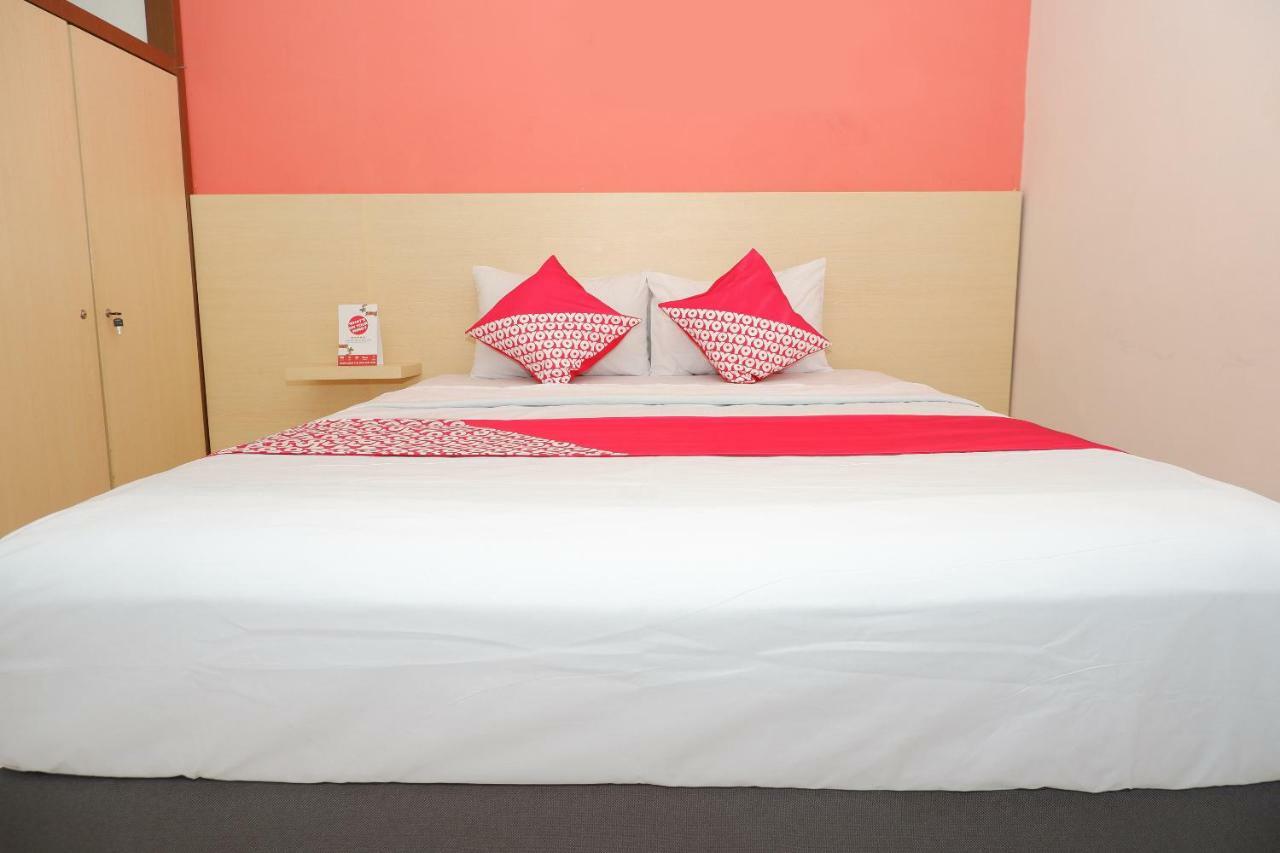סמאראנג New Mira Hotel מראה חיצוני תמונה