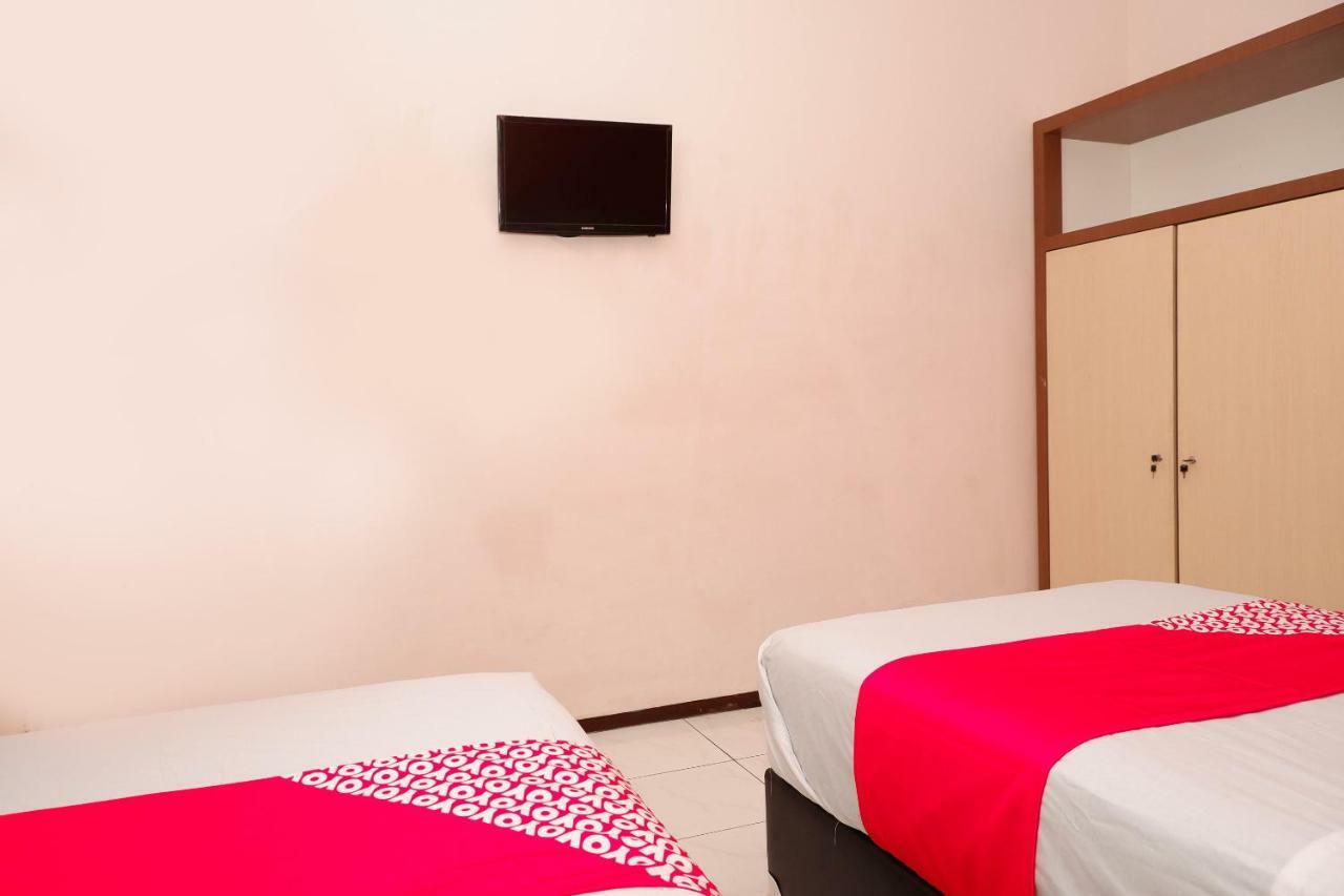 סמאראנג New Mira Hotel מראה חיצוני תמונה